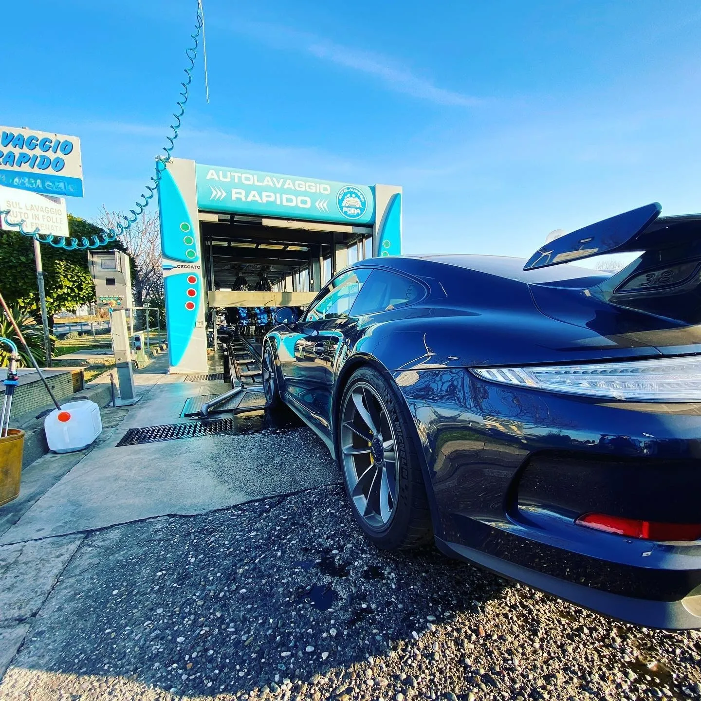 autolavaggio macchine bergamo consulenza